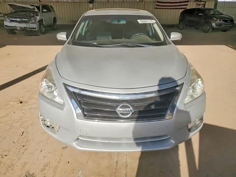 2014 Nissan Altima, VIN 1N4AL3AP1EN239565. Фото 5 з 6 з аукціону Copart. Каталог авто зі США OpenDataCar.