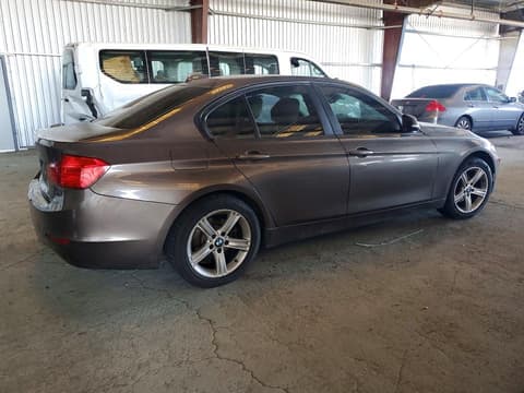 2014 Bmw 3 Series, VIN WBA3C3C59EF985705. Фото 3 з 6 з аукціону Copart. Каталог авто зі США OpenDataCar.