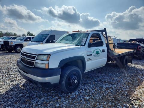 2007 Chevrolet Silverado, VIN 1GBJC34D97E159918. Фото 1 з 6 з аукціону Copart. Каталог авто зі США OpenDataCar.