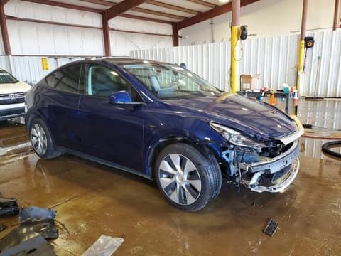 2024 Tesla Model Y, VIN 7SAYGDED4RF055778. Фото 4 з 6 з аукціону Copart. Каталог авто зі США OpenDataCar.