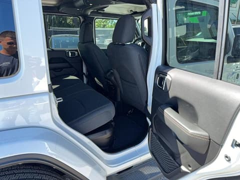 2025 Jeep Wrangler, VIN 1C4RJXP62SW578124. Фото 6 з 6 з аукціону Copart. Каталог авто зі США OpenDataCar.