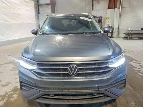 2024 Volkswagen Tiguan, VIN 3VVFB7AX3RM056129. Фото 5 з 6 з аукціону Copart. Каталог авто зі США OpenDataCar.