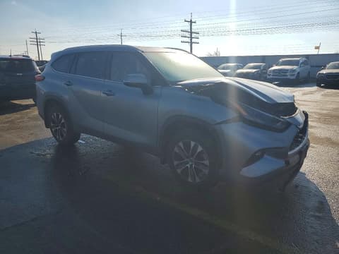 2022 Toyota Highlander, VIN 5TDGZRBH0NS169497. Фото 4 з 6 з аукціону Copart. Каталог авто зі США OpenDataCar.