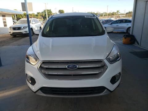 2019 Ford Escape, VIN 1FMCU9GD5KUC42742. Фото 5 з 6 з аукціону Copart. Каталог авто зі США OpenDataCar.