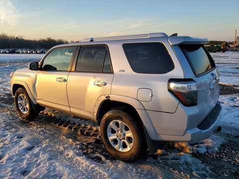 2016 Toyota 4Runner, VIN JTEZU5JR2G5112877. Фото 2 з 6 з аукціону Copart. Каталог авто зі США OpenDataCar.