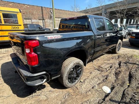 2024 Chevrolet Silverado, VIN 3GCUDCE86RG359836. Фото 4 из 6 с аукциона Copart. Каталог авто из США OpenDataCar.
