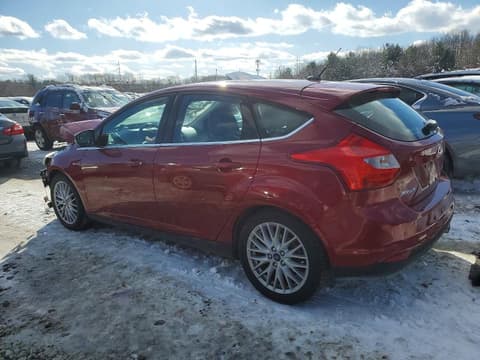 2013 Ford Focus, VIN 1FADP3N27DL120333. Фото 2 з 6 з аукціону Copart. Каталог авто зі США OpenDataCar.