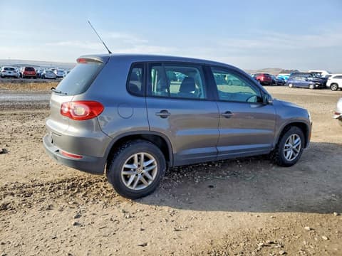 2011 Volkswagen Tiguan, VIN WVGAV7AX2BW515796. Фото 3 з 6 з аукціону Copart. Каталог авто зі США OpenDataCar.