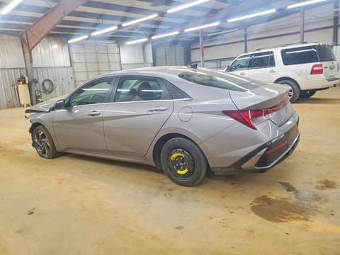 2025 Hyundai Elantra, VIN KMHLP4DGXSU885368. Фото 2 з 6 з аукціону Copart. Каталог авто зі США OpenDataCar.