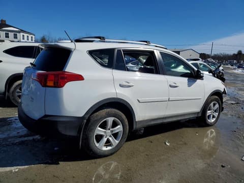 2013 Toyota RAV4, VIN JTMRFREV9DD040705. Фото 3 з 6 з аукціону Copart. Каталог авто зі США OpenDataCar.