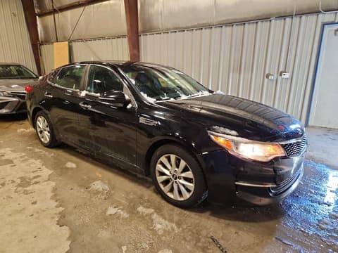 2017 Kia Optima, VIN 5XXGT4L38HG160821. Фото 4 з 6 з аукціону Copart. Каталог авто зі США OpenDataCar.