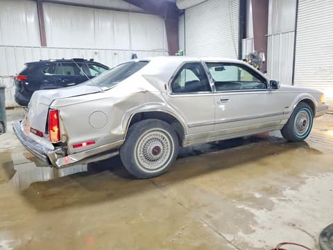 1990 Lincoln Mark Series, VIN 1LNCM92E5LY792467. Фото 3 з 6 з аукціону Copart. Каталог авто зі США OpenDataCar.