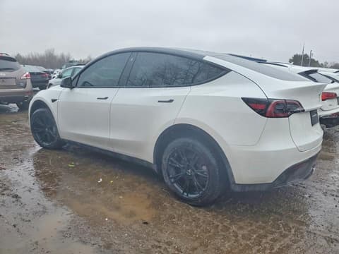 2022 Tesla Model Y, VIN 7SAYGDEE7NF424989. Фото 2 из 6 с аукциона Copart. Каталог авто из США OpenDataCar.