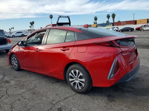 2021 Toyota Prius Prime, VIN JTDKAMFP3M3180905. Фото 2 з 6 з аукціону Copart. Каталог авто зі США OpenDataCar.