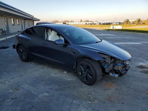 2021 Tesla Model 3, VIN 5YJ3E1EB0MF072032. Фото 4 з 6 з аукціону Copart. Каталог авто зі США OpenDataCar.