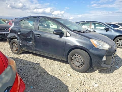 2013 Toyota Prius C, VIN JTDKDTB38D1556904. Фото 4 з 6 з аукціону Copart. Каталог авто зі США OpenDataCar.