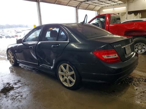 2012 Mercedes-benz C-Class, VIN WDDGF4HB8CR207137. Фото 2 з 6 з аукціону Copart. Каталог авто зі США OpenDataCar.
