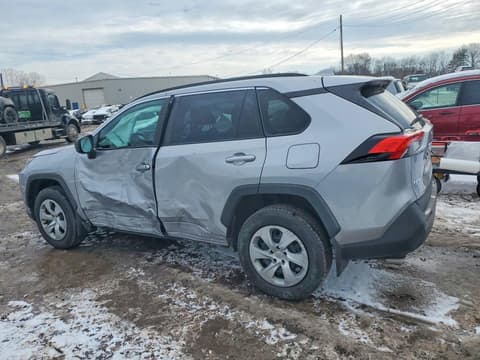 2021 Toyota RAV4, VIN 2T3F1RFV2MC186108. Фото 2 из 6 с аукциона Copart. Каталог авто из США OpenDataCar.