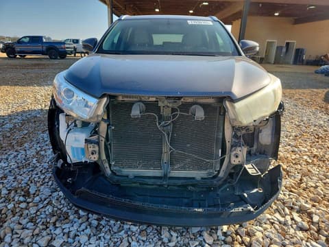 2016 Toyota Highlander, VIN 5TDKKRFH2GS138120. Фото 5 з 6 з аукціону Copart. Каталог авто зі США OpenDataCar.