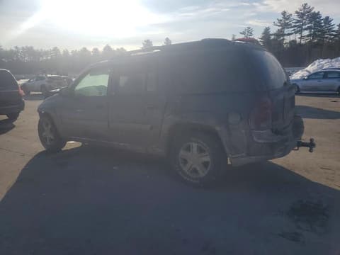 2004 Chevrolet Trailblazer, VIN 1GNET16S546113965. Фото 2 з 6 з аукціону Copart. Каталог авто зі США OpenDataCar.