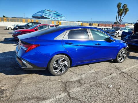 2024 Hyundai Elantra, VIN KMHLN4DJ5RU096038. Фото 3 з 6 з аукціону Copart. Каталог авто зі США OpenDataCar.