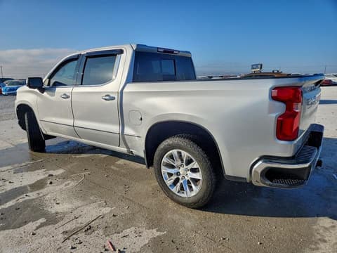 2021 Chevrolet Silverado, VIN 3GCUYGED0MG192343. Фото 2 з 6 з аукціону Copart. Каталог авто зі США OpenDataCar.