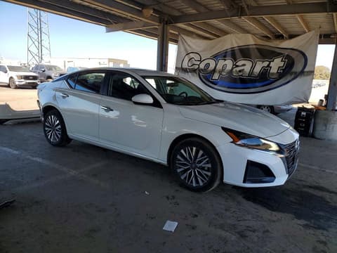 2025 Nissan Altima, VIN 1N4BL4DW4SN409863. Фото 4 з 6 з аукціону Copart. Каталог авто зі США OpenDataCar.