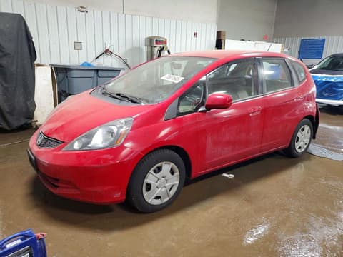 2013 Honda Fit, VIN JHMGE8H33DC004866. Фото 1 з 6 з аукціону Copart. Каталог авто зі США OpenDataCar.