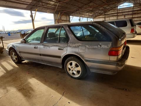 1991 Honda Accord, VIN 1HGCB985XMA015294. Фото 2 з 6 з аукціону Copart. Каталог авто зі США OpenDataCar.