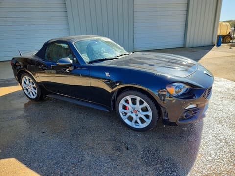 2018 Fiat 124 Spider, VIN JC1NFAEK2J0133992. Фото 4 из 6 с аукциона Copart. Каталог авто из США OpenDataCar.