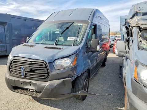2019 Ford Transit, VIN 1FTYR3XM1KKB78901. Фото 1 з 6 з аукціону Copart. Каталог авто зі США OpenDataCar.