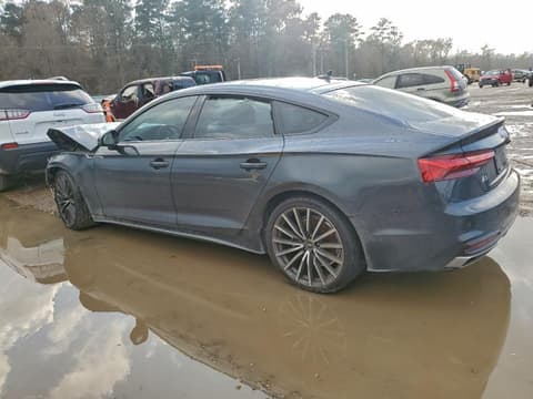 2022 Audi A5, VIN WAUCBCF53NA011388. Фото 2 из 6 с аукциона Copart. Каталог авто из США OpenDataCar.