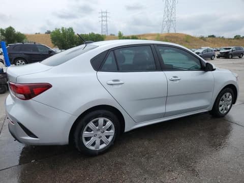 2021 Kia Rio, VIN 3KPA24AD4ME377273. Фото 3 з 6 з аукціону Copart. Каталог авто зі США OpenDataCar.