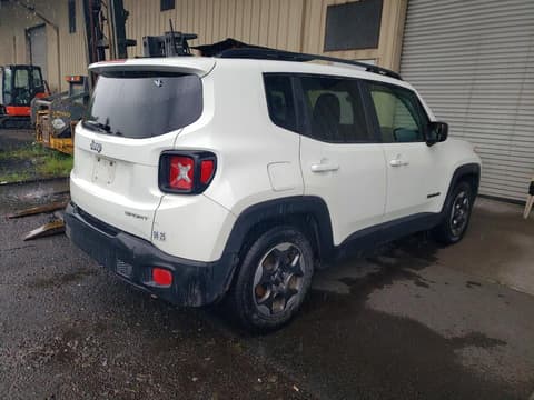 2017 Jeep Renegade, VIN ZACCJAAB0HPE78845. Фото 3 из 6 с аукциона Copart. Каталог авто из США OpenDataCar.