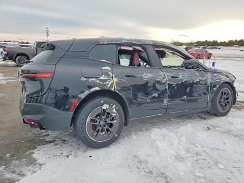 2024 Bmw iX, VIN WB523CF02RCP02773. Фото 3 з 6 з аукціону Copart. Каталог авто зі США OpenDataCar.