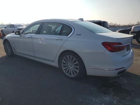 2018 Bmw 7 Series, VIN WBA7J2C57JG938324. Фото 2 з 6 з аукціону Copart. Каталог авто зі США OpenDataCar.