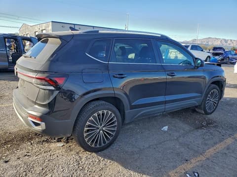 2025 Volkswagen Taos, VIN 3VVSC7B29SM011782. Фото 3 з 6 з аукціону Copart. Каталог авто зі США OpenDataCar.