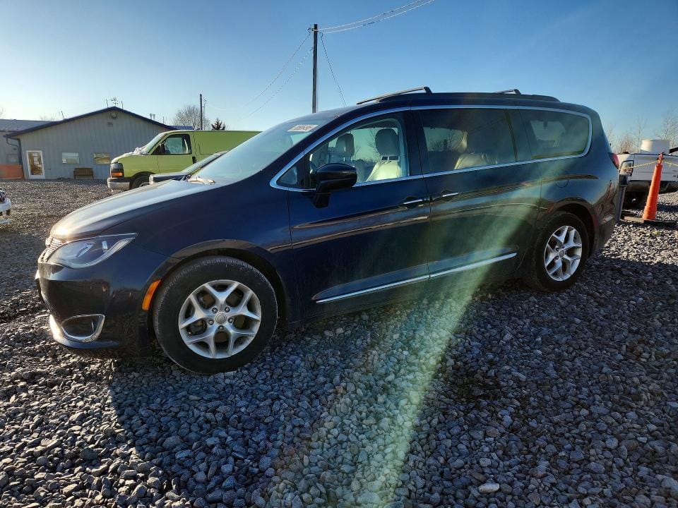 2017 Chrysler Pacifica