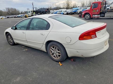 2003 Dodge Intrepid, VIN 2B3HD46R63H548607. Фото 2 з 6 з аукціону Copart. Каталог авто зі США OpenDataCar.