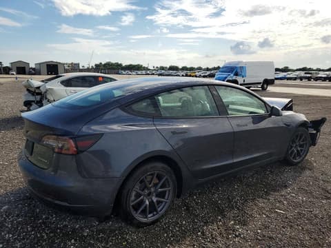 2022 Tesla Model 3, VIN 5YJ3E1EB0NF288321. Фото 3 з 6 з аукціону Copart. Каталог авто зі США OpenDataCar.