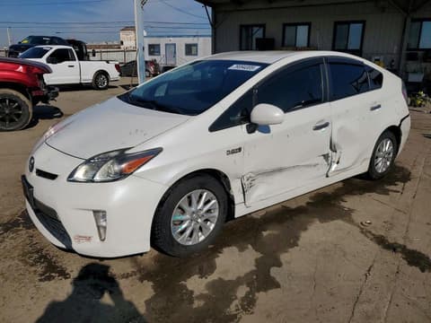 2014 Toyota Prius Plug-In, VIN JTDKN3DP1E3050995. Фото 1 з 6 з аукціону Copart. Каталог авто зі США OpenDataCar.