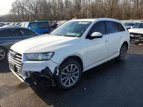 2017 Audi Q7, VIN WA1LAAF7XHD032103. Фото 1 з 6 з аукціону Copart. Каталог авто зі США OpenDataCar.