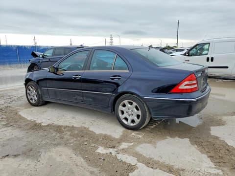 2006 Mercedes-benz C-Class, VIN WDBRF54H06A834550. Фото 2 з 6 з аукціону Copart. Каталог авто зі США OpenDataCar.