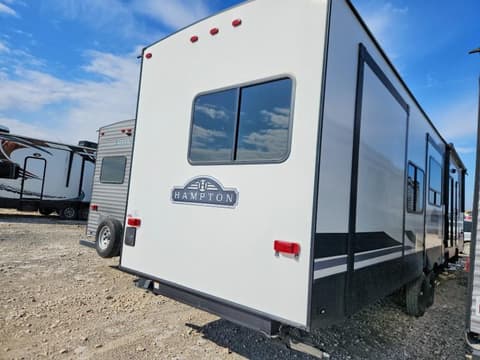 2023 Keystone Hampton, VIN 4YDTHPU22P9330087. Фото 4 из 6 с аукциона Copart. Каталог авто из США OpenDataCar.