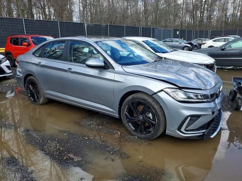 2025 Volkswagen Jetta, VIN 3VW7X7BU1SM002209. Фото 4 з 6 з аукціону Copart. Каталог авто зі США OpenDataCar.