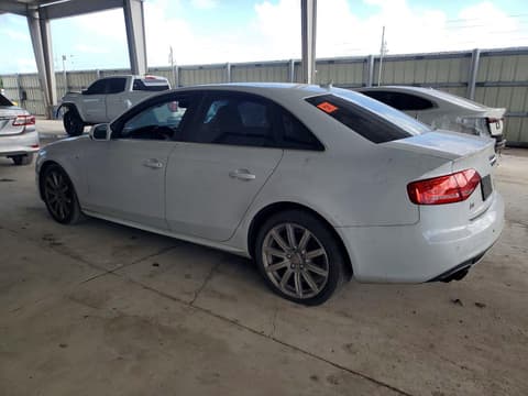 2012 Audi A4, VIN WAUEFAFL0CA118685. Фото 2 з 6 з аукціону Copart. Каталог авто зі США OpenDataCar.