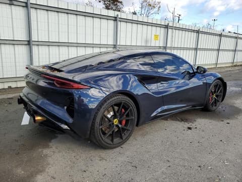 2024 Lotus Emira, VIN SCCLEKAX0RHA24644. Фото 3 з 6 з аукціону Copart. Каталог авто зі США OpenDataCar.