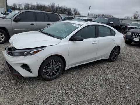 2024 Kia Forte, VIN 3KPF54AD0RE773513. Фото 1 из 6 с аукциона Copart. Каталог авто из США OpenDataCar.