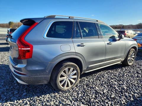 2018 Volvo XC90, VIN YV4102PK4J1341563. Фото 3 з 6 з аукціону Copart. Каталог авто зі США OpenDataCar.