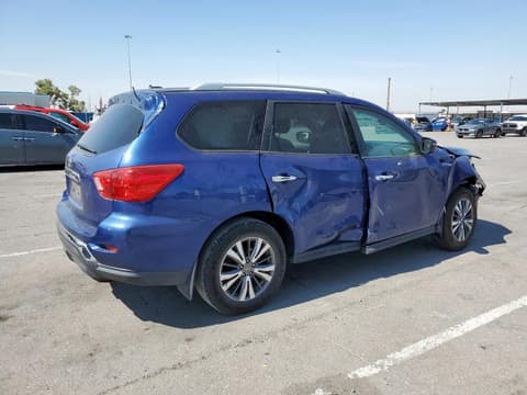2017 Nissan Pathfinder, VIN 5N1DR2MN0HC645035. Фото 3 з 6 з аукціону Copart. Каталог авто зі США OpenDataCar.